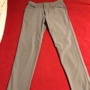 Lululemon men’s ABC pant 30x32 warpstreme